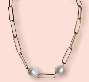 Two pearls necklace